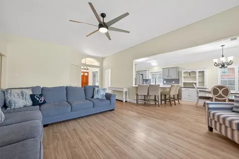 8014 Caribou Court Baytown TX 77523