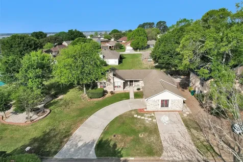 6878 Kingston Cove Lane Willis TX 77318