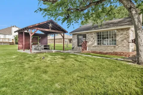 6878 Kingston Cove Lane Willis TX 77318