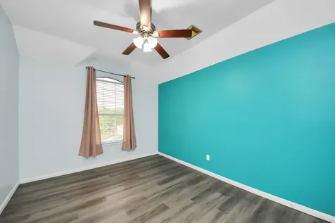 9539 Still Cove Lane Houston TX 77089