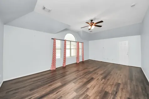 9539 Still Cove Lane Houston TX 77089
