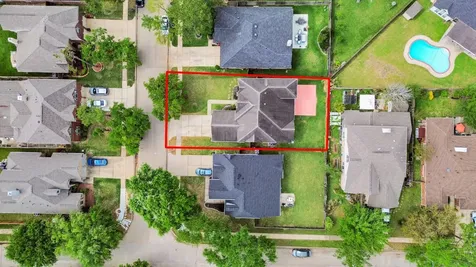 9539 Still Cove Lane Houston TX 77089