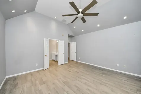 9539 Still Cove Lane Houston TX 77089