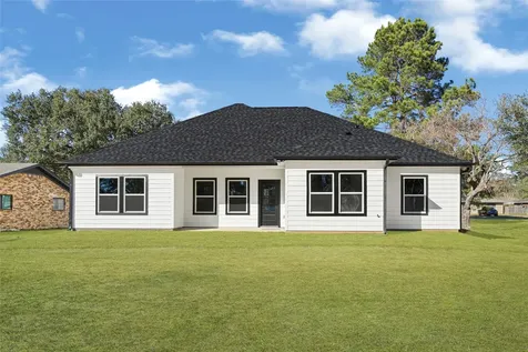 105 Bledsoe Street Prairie View TX 77445