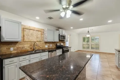 15602 Oleta Lane Sugar Land TX 77498