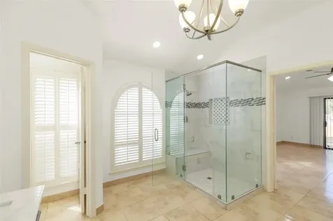 15602 Oleta Lane Sugar Land TX 77498