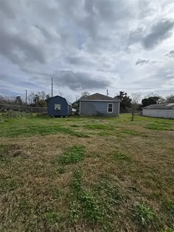 2518 South Avenue West Orange TX 77630