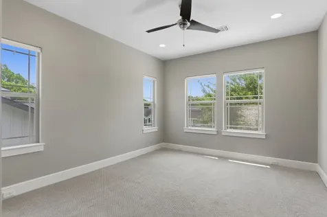 1740 Nina Lee Lane Houston TX 77018