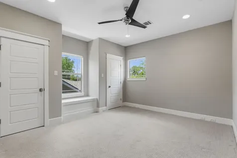 1740 Nina Lee Lane Houston TX 77018