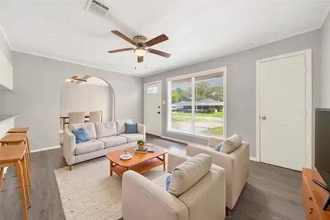 6718 Crosswell Street Houston TX 77087
