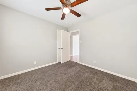6718 Crosswell Street Houston TX 77087