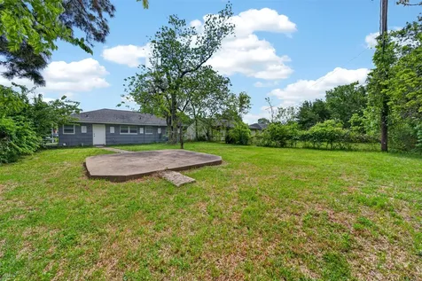 6718 Crosswell Street Houston TX 77087