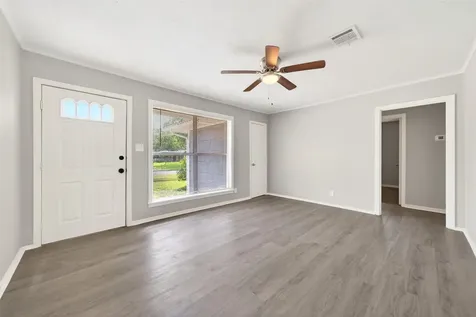 6718 Crosswell Street Houston TX 77087
