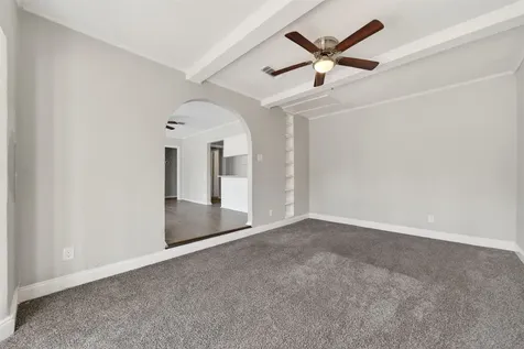 6718 Crosswell Street Houston TX 77087