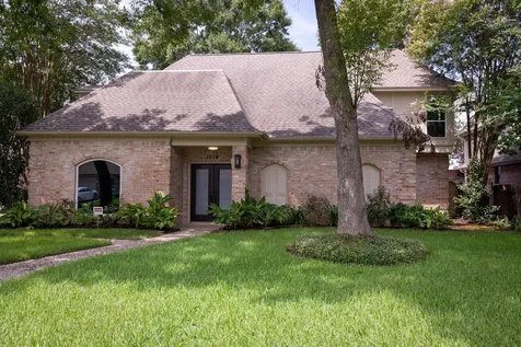 1014 Riverlace Drive Houston TX 77079