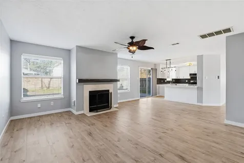 10422 Mist Lane Houston TX 77070