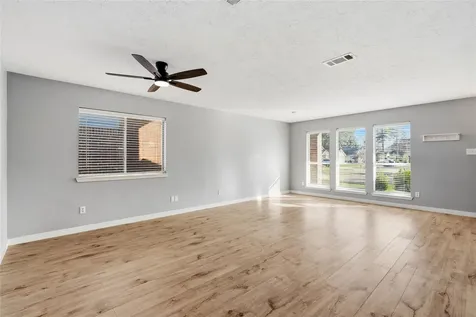 10422 Mist Lane Houston TX 77070