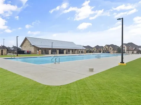 311 W Bend Drive League City TX 77573