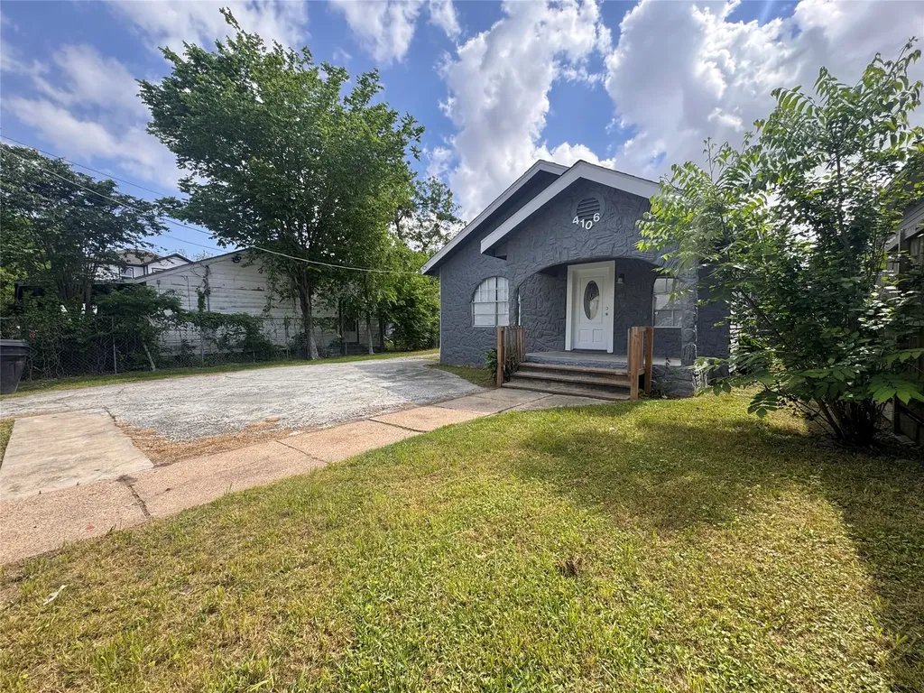 4106 Robertson Street Houston TX 77009