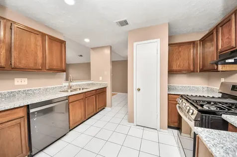 16423 Monte Carlo Lane Houston TX 77053