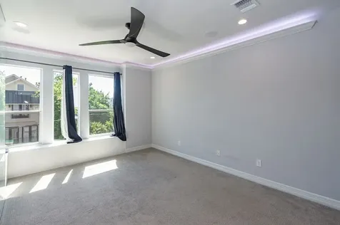 5507 Darling Street Houston TX 77007