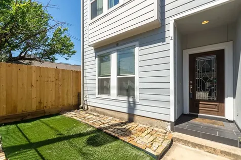 5507 Darling Street Houston TX 77007