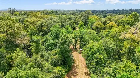 1100 County Road 2306 Cleveland TX 77327