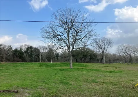 5719 Highway 6 Hitchcock TX 77563