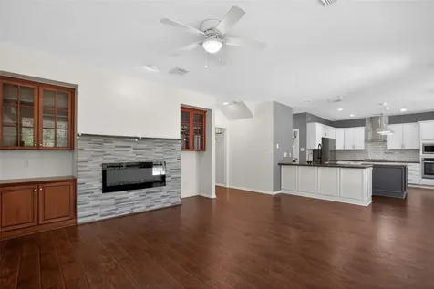 19 Heather Wisp Place The Woodlands TX 77381