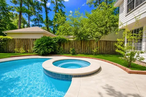 19 Heather Wisp Place The Woodlands TX 77381