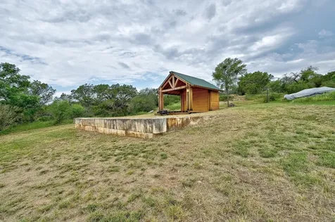 303 Lake View Drive Spicewood TX 78669