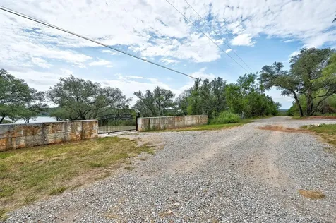 303 Lake View Drive Spicewood TX 78669