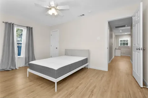 221 Carrell Street Tomball TX 77375