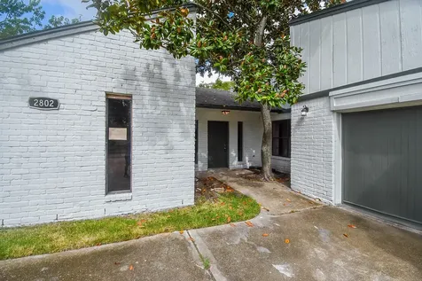 2802 Ashford Oak Drive Houston TX 77082