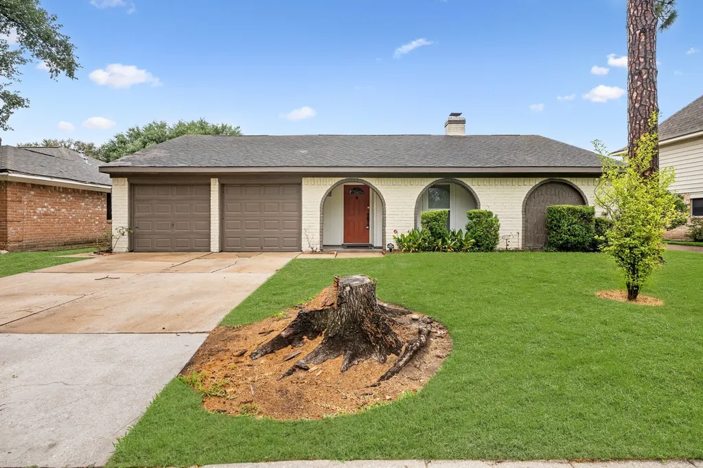 16011 Hickory Knoll Drive Houston TX 77059