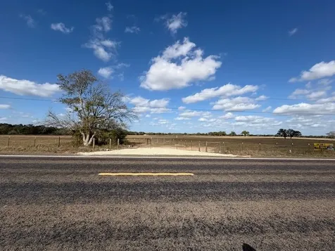 13.5 Acres Highway 30 Bedias TX 77831
