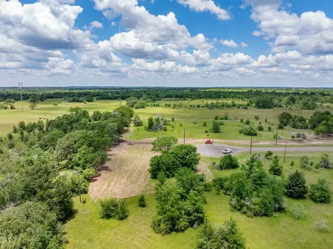 6507 Atakapan Trail Bedias TX 77831