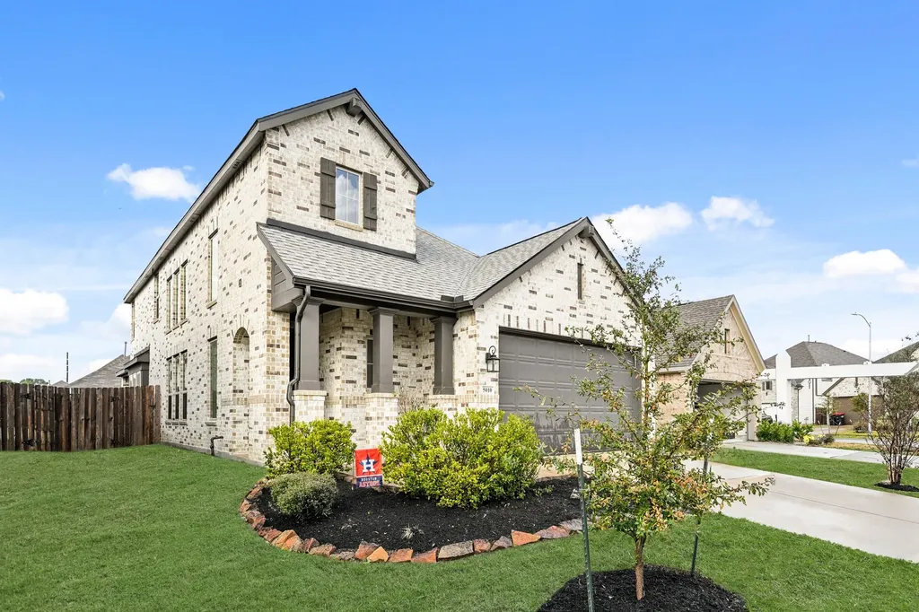 5010 Chestnut Orchard Drive Houston TX 77066