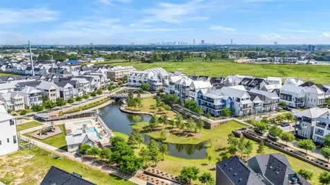 8728 Park Kolbe Lane Houston TX 77080