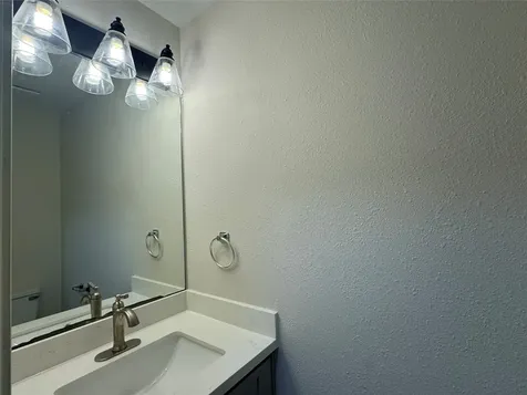 1915 Reddington Road Sugar Land TX 77478