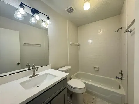 1915 Reddington Road Sugar Land TX 77478
