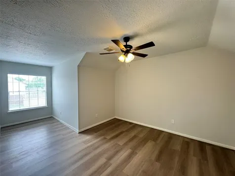 1915 Reddington Road Sugar Land TX 77478