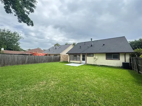 1915 Reddington Road Sugar Land TX 77478
