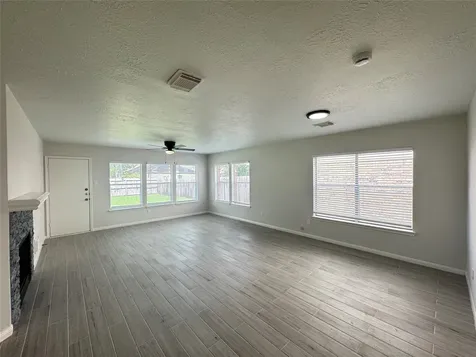 1915 Reddington Road Sugar Land TX 77478