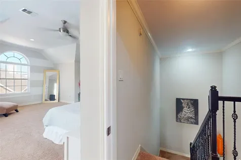 6222 Skyline Drive 17 Houston TX 77057