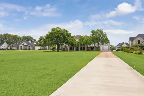 6934 Plantation Drive Baytown TX 77523