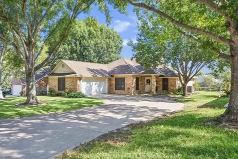 2307 Katherine Street Brenham TX 77833