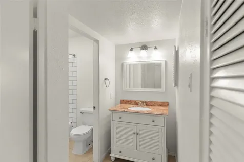 2229 Mimosa Drive 5 Houston TX 77019