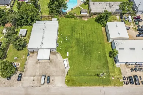 16737 Sprawling Oaks Drive Conroe TX 77385