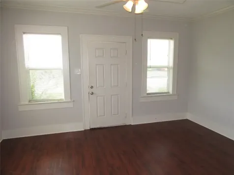 4002 S 1/2 Galveston TX 77550